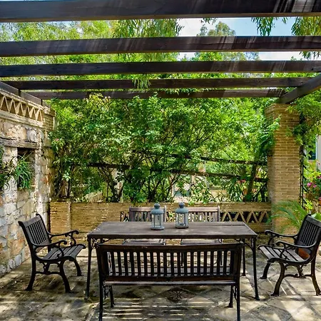 别墅 Yiolanda Pool By 