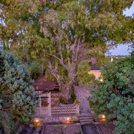 Yiolanda Villa Kato Yerakarion